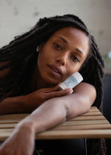 Load image into Gallery viewer, Protector Solar TIZO - STICK